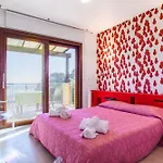 Dhome Baia Mazzaro' Apartment