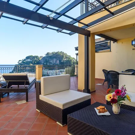 Dhome Baia Mazzaro' Taormina