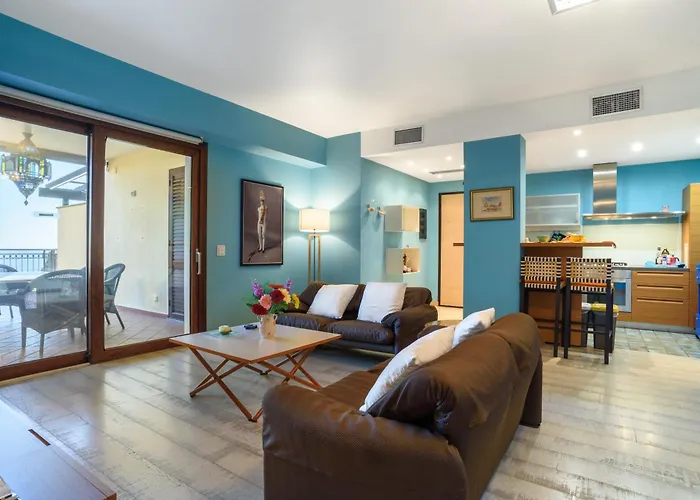 Lägenhet Dhome Baia Mazzaro'