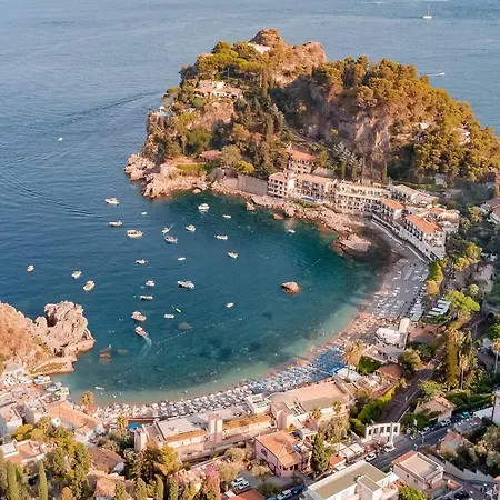 Apartment Dhome Baia Mazzaro' *