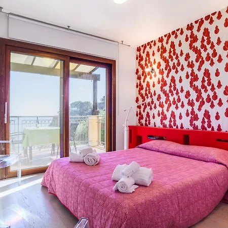 Dhome Baia Mazzaro' Apartment