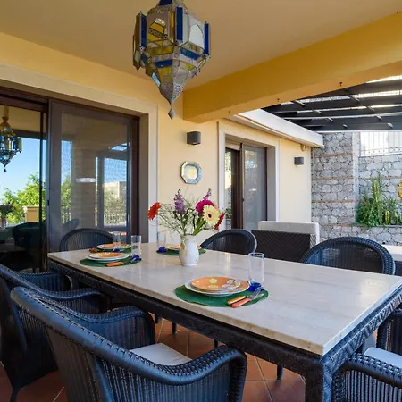 Dhome Baia Mazzaro' Apartment *